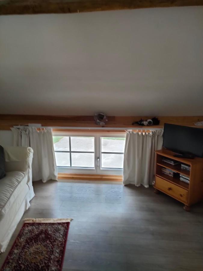 Les Petits Champs Apartment Buais-les-Monts Luaran gambar
